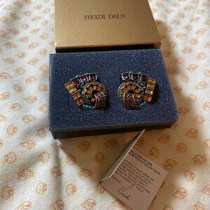 Heidi Daus Vibrant Spiral Earrings with turquoise color beads clip ons NRFB